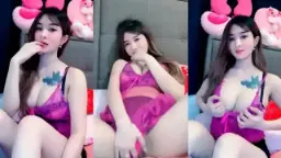 Sheena Makin Cakep Remas Buah Dada Video by BokepHUB